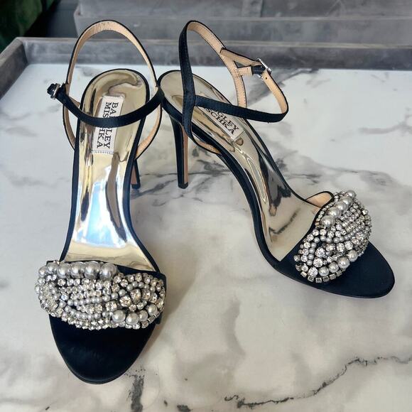NEW Badgley Mischka Odelia Black Embellished Evening Sandal Heel Size 8 - Picture 2 of 10